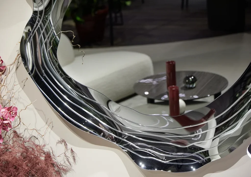 stay- mirror 606 - 4